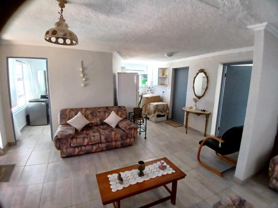 4 Bedroom Property for Sale in De Kelders Western Cape